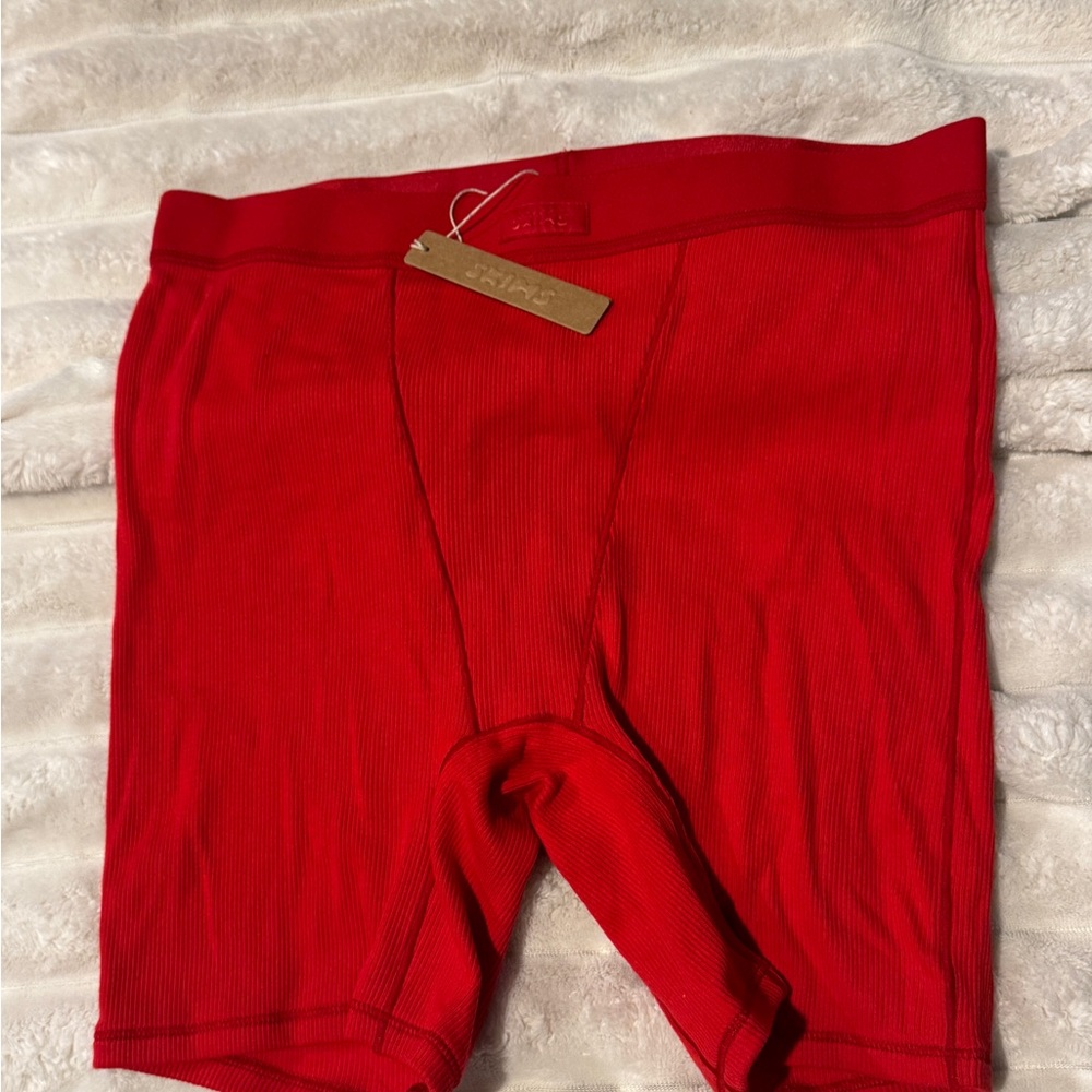 SKIMS RedCotton Rib Boxers - Picture 2 of 4